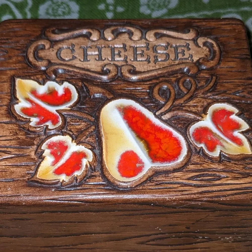 Vintage Treasure Chest cheese tray container‎
